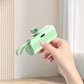 Bärbar Höghaltig Powerbank med Inbyggda Kablar
