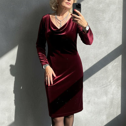 👗Damklänning med Glittrande Långa Ärmar✨