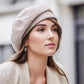 Elegant Klassisk Schackbrädemönster Beret för Kvinnor – Din Nyckel till Timlös Stil! ✨🧢