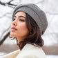 Elegant Klassisk Schackbrädemönster Beret för Kvinnor – Din Nyckel till Timlös Stil! ✨🧢