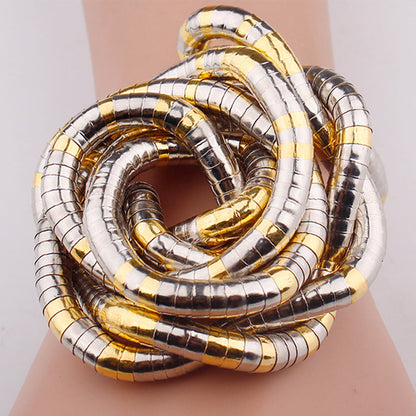 🔥Köp 1 få 1 gratis 💗Lätt och unik ormhalsband